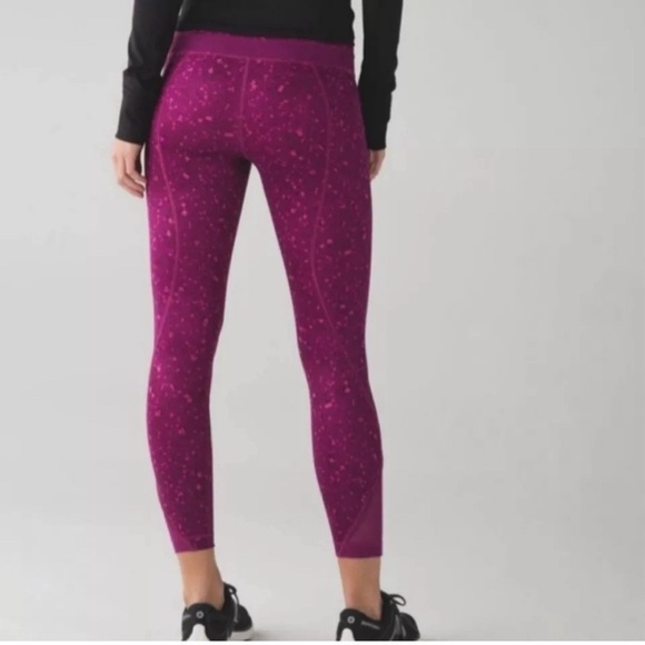 Lululemon Athletica Inspire Tight II Geo Regal Plum Ankle Cropped Leggings 4 - Picture 8 of 16